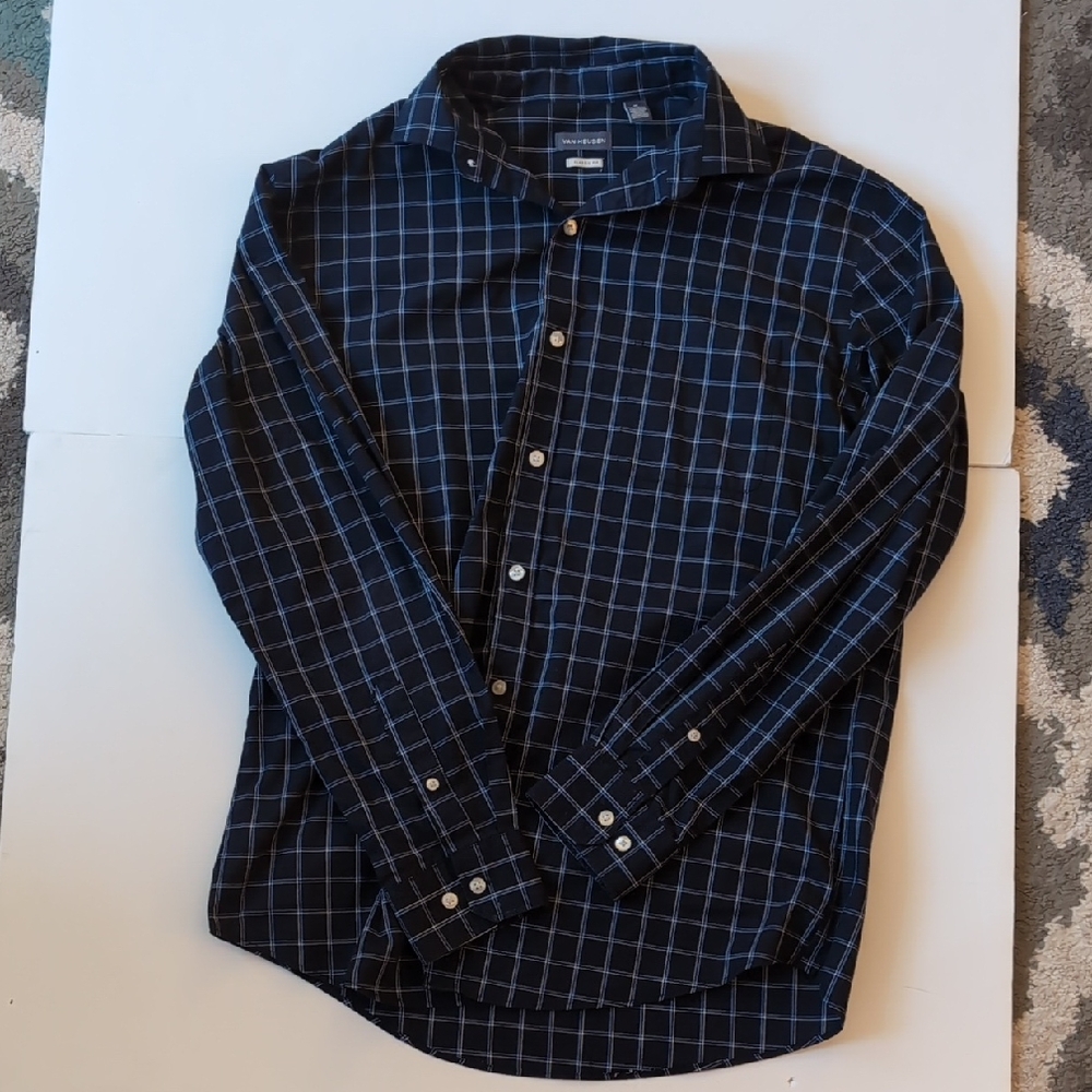 Van Heusen Men's Dress Button Up Dress Shirt